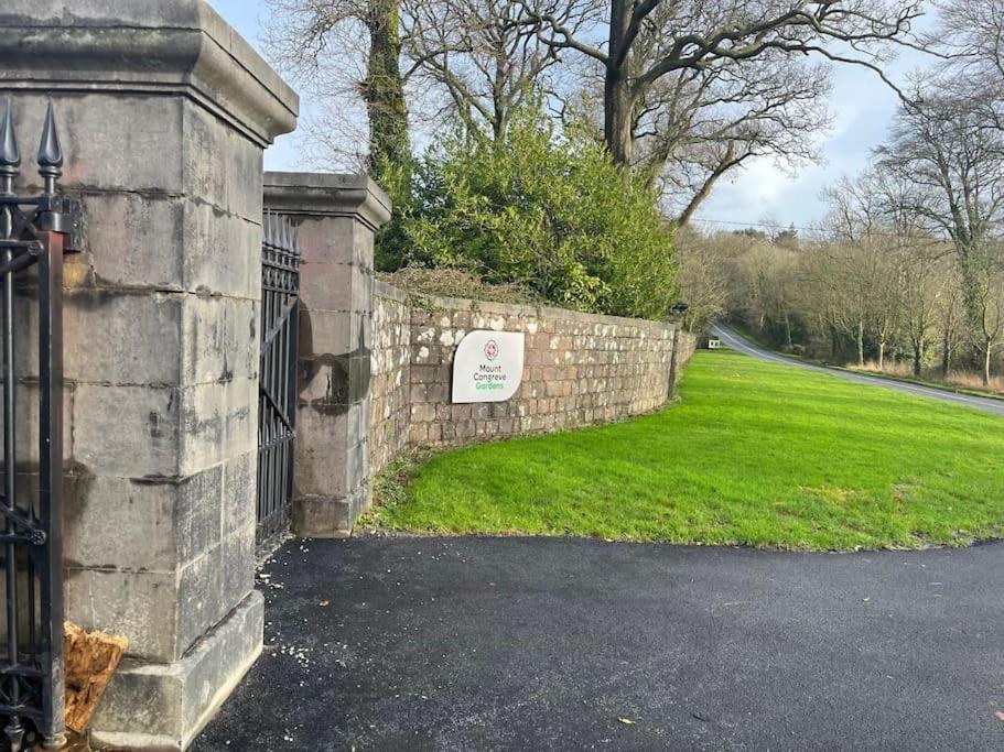 Glencree Air Apartment Kilmeaden Bagian luar foto