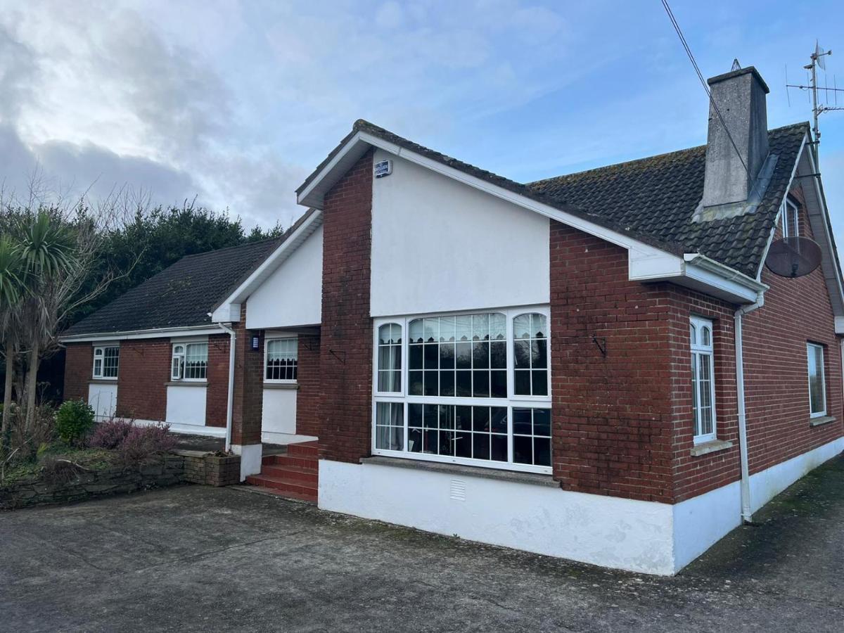 Glencree Air Apartment Kilmeaden Bagian luar foto