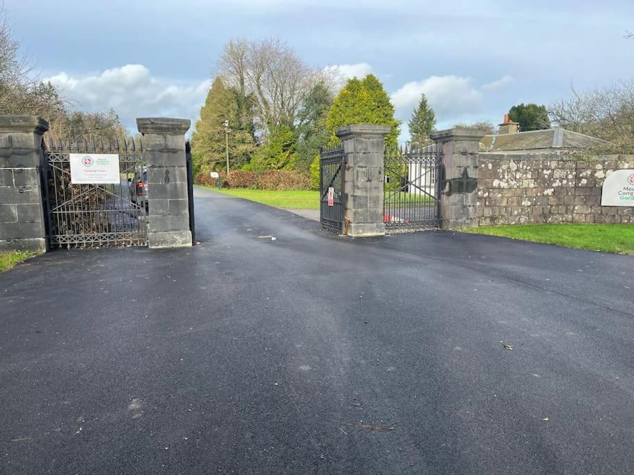 Glencree Air Apartment Kilmeaden Bagian luar foto